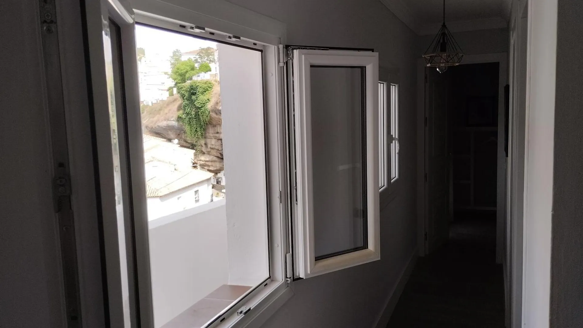 La Rosa Gris Apartment Setenil De Las Bodegas 0*,  Spain