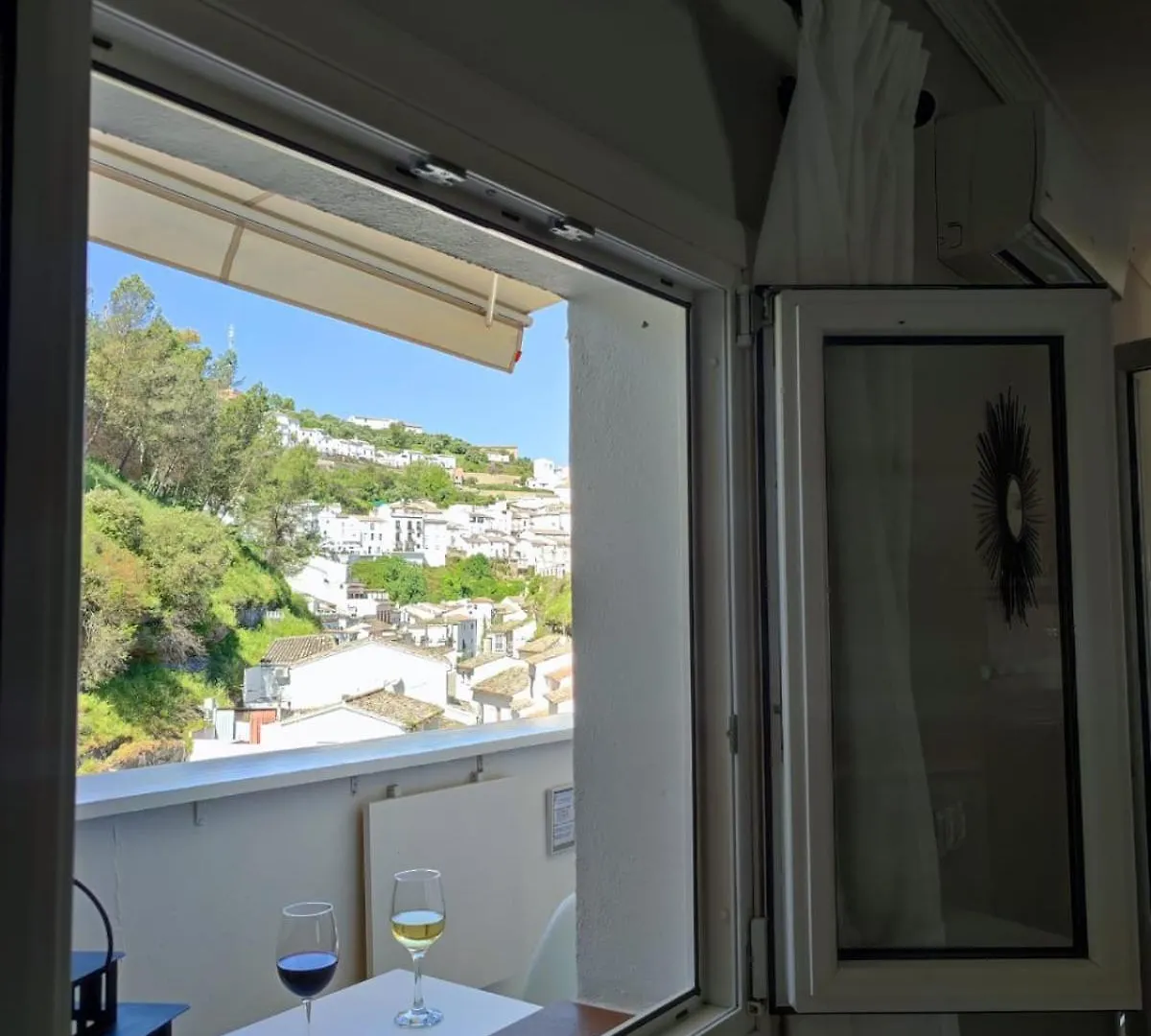 La Rosa Gris Apartment Setenil De Las Bodegas